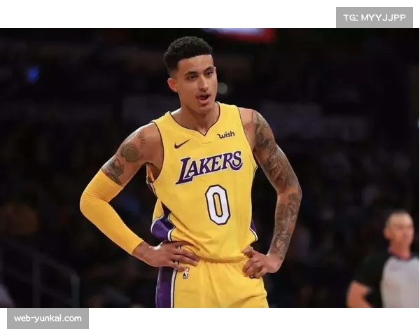 湖人客胜太阳却暴露将帅分歧 雷迪克严谨风格面临球星挑战